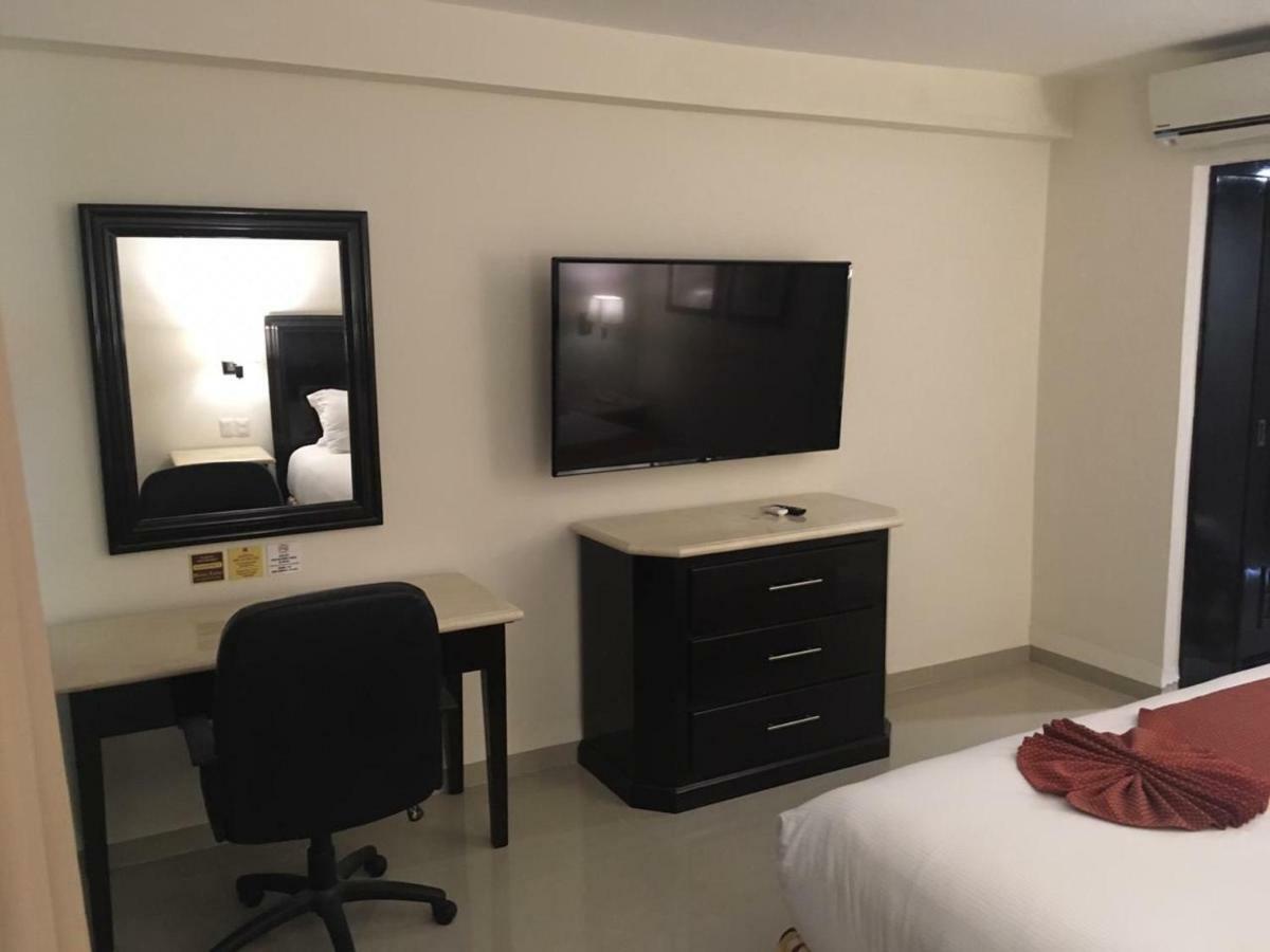 Hotel Lopez Campeche Exterior photo